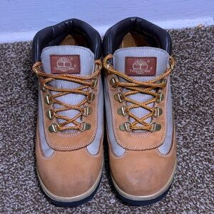 Timberland 15945 Field Boots Size 6Y Wheat Waterproof